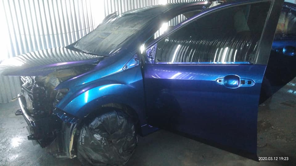 kedai jual cat kereta